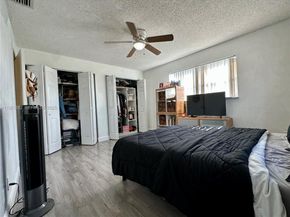 8091 NW 12th St A, Margate FL 33063