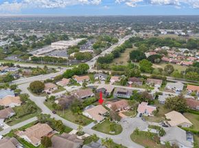 7901 NW 86th Ter, Tamarac FL 33321