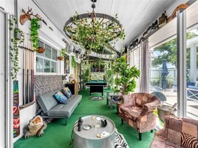 942 NW 133rd Ct, Miami FL 33182