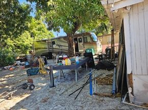 1829 NW 5th St, Miami FL 33125