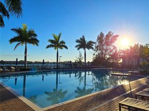 21089 NE 8th Ave, Miami FL 33179