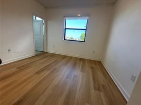 21089 NE 8th Ave, Miami FL 33179