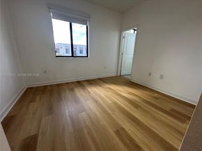 21089 NE 8th Ave, Miami FL 33179