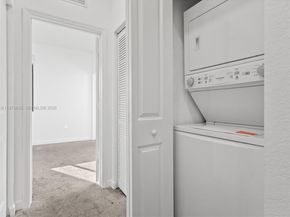 21089 NE 8th Ave, Miami FL 33179