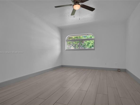 17144 SW 112th Ct I1331E, Miami FL 33157