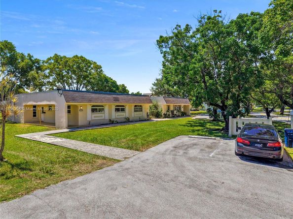 17144 SW 112th Ct I1331E, Miami FL 33157