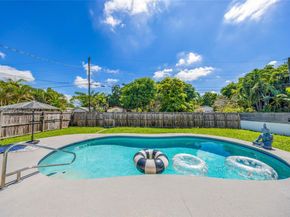 1105 N 31st Ct, Hollywood FL 33021
