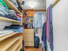 1621 Bay Rd 1202, Miami Beach FL 33139