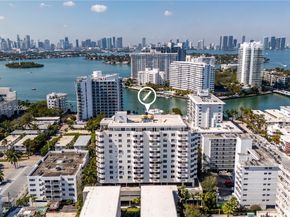1621 Bay Rd 1202, Miami Beach FL 33139