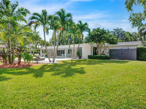 8741 SW 97th Ter, Miami FL 33176
