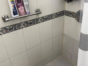 1178 NW 105th Ter, Miami FL 33150
