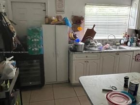 1178 NW 105th Ter, Miami FL 33150
