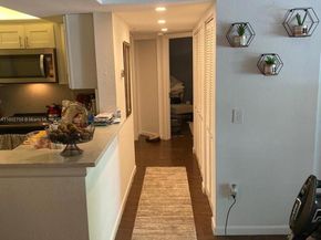 1610 NW 128th Dr 104, Sunrise FL 33323