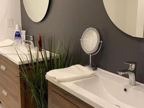 1610 NW 128th Dr 104, Sunrise FL 33323