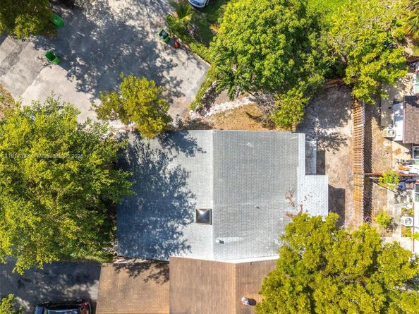 6211 NW 26th Ct, Sunrise FL 33313