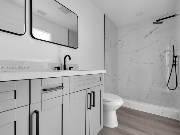 6211 NW 26th Ct, Sunrise FL 33313