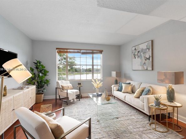 745 SW 148th Ave 804, Sunrise FL 33325