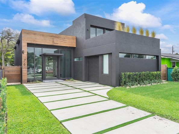 76 NW 44th St, Miami FL 33127