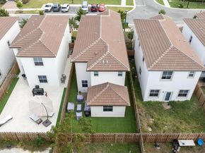 2357 NW 130th St, Miami FL 33167