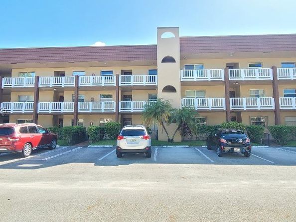 9020 Sunrise Lakes Blvd 107, Sunrise FL 33322