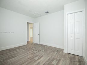 3045 SW 21st St, Miami FL 33145