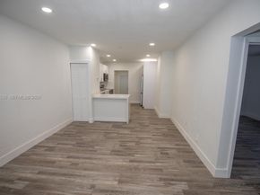 3045 SW 21st St, Miami FL 33145