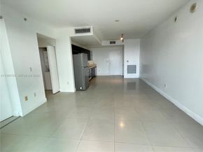 90 SW 3rd Street 1809, Miami FL 33130