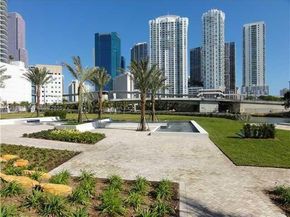 90 SW 3rd Street 1809, Miami FL 33130