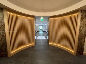 90 SW 3rd Street 1809, Miami FL 33130