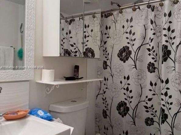2145 Pierce St 113, Hollywood FL 33020
