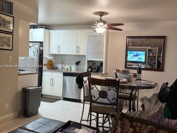 2145 Pierce St 113, Hollywood FL 33020