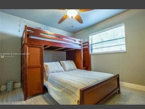 2145 Pierce St 113, Hollywood FL 33020
