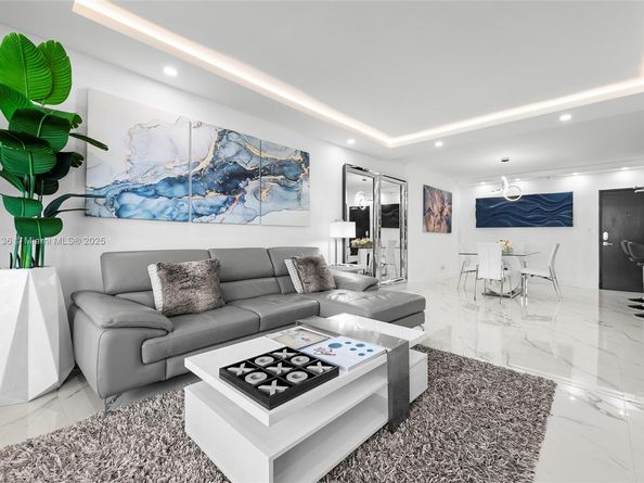 1500 Bay Rd 746S, Miami Beach FL 33139