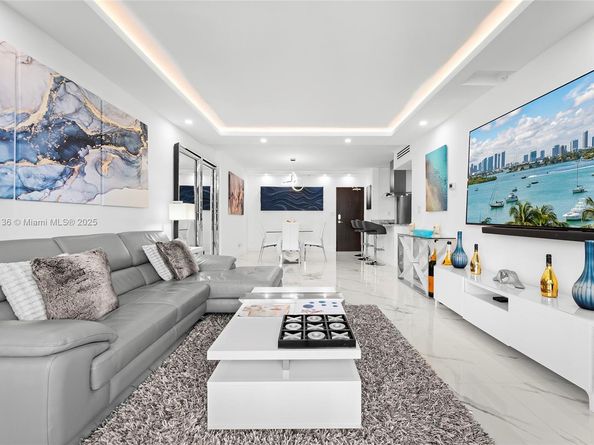 1500 Bay Rd 746S, Miami Beach FL 33139