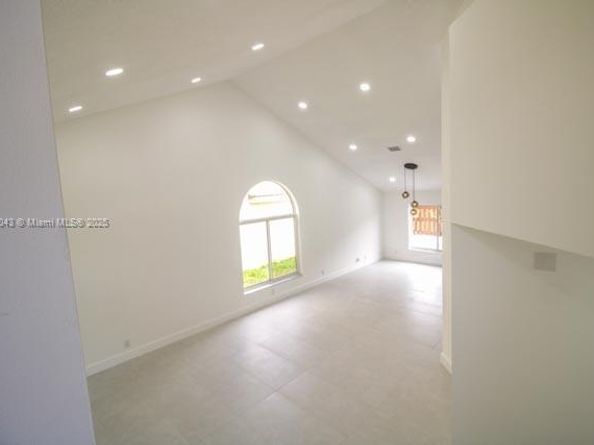10204 Caracas St, Cooper City FL 33026