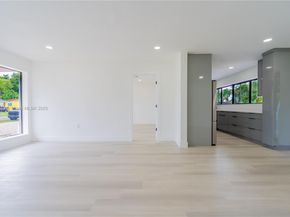 1301 NW 176th Ter, Miami Gardens FL 33169
