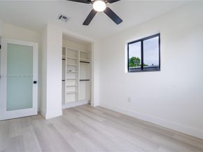 1301 NW 176th Ter, Miami Gardens FL 33169
