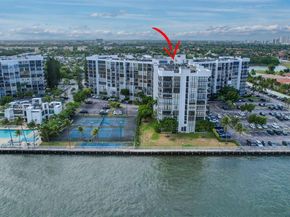 1000 Parkview Dr 806, Hallandale Beach FL 33009