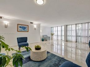 1000 Parkview Dr 806, Hallandale Beach FL 33009