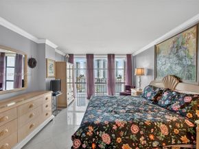 1000 Parkview Dr 806, Hallandale Beach FL 33009