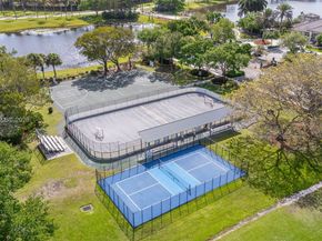 1414 Banyan Way, Weston FL 33327