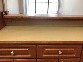 210 Lakeview Dr 207, Weston FL 33326