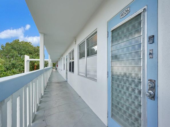 4026 Swansea B Crescent, Deerfield Beach FL 33442
