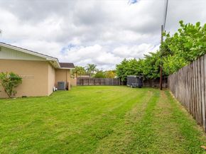 9750 SW 143rd Dr, Miami FL 33176