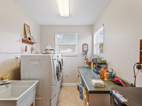 9750 SW 143rd Dr, Miami FL 33176