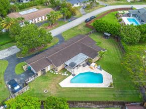 9750 SW 143rd Dr, Miami FL 33176