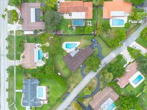 9750 SW 143rd Dr, Miami FL 33176