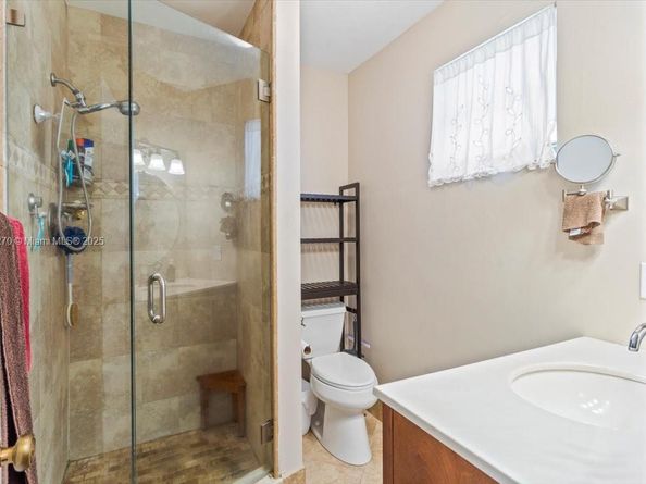 9750 SW 143rd Dr, Miami FL 33176