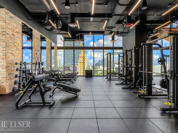 398 NE 5th St 1809, Miami FL 33132