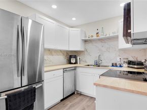 6301 N Falls Cir Dr 206, Lauderhill FL 33319